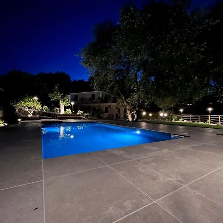 Etna Tra Le Querce Villa Санта Венерина Екстериор снимка
